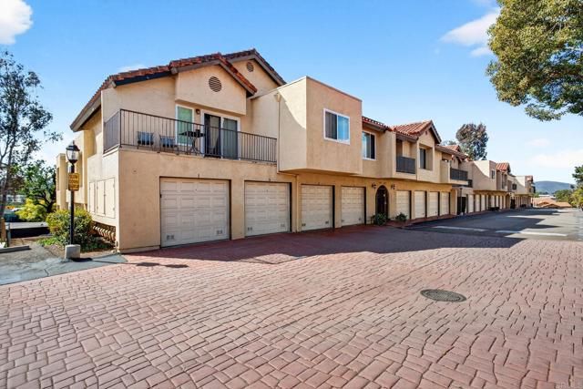 1061 Arbor Lane, San Marcos, CA 92069