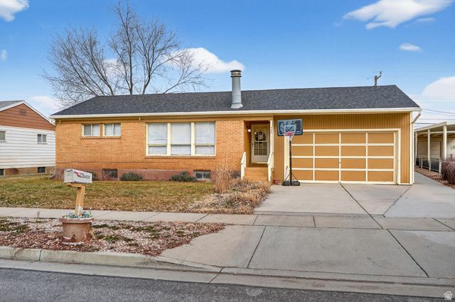 422 W 4800 S, Washington Terrace, UT 84405