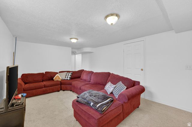 422 W 4800 S, Washington Terrace, UT 84405