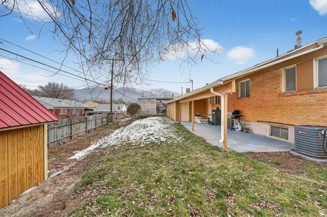 422 W 4800 S, Washington Terrace, UT 84405