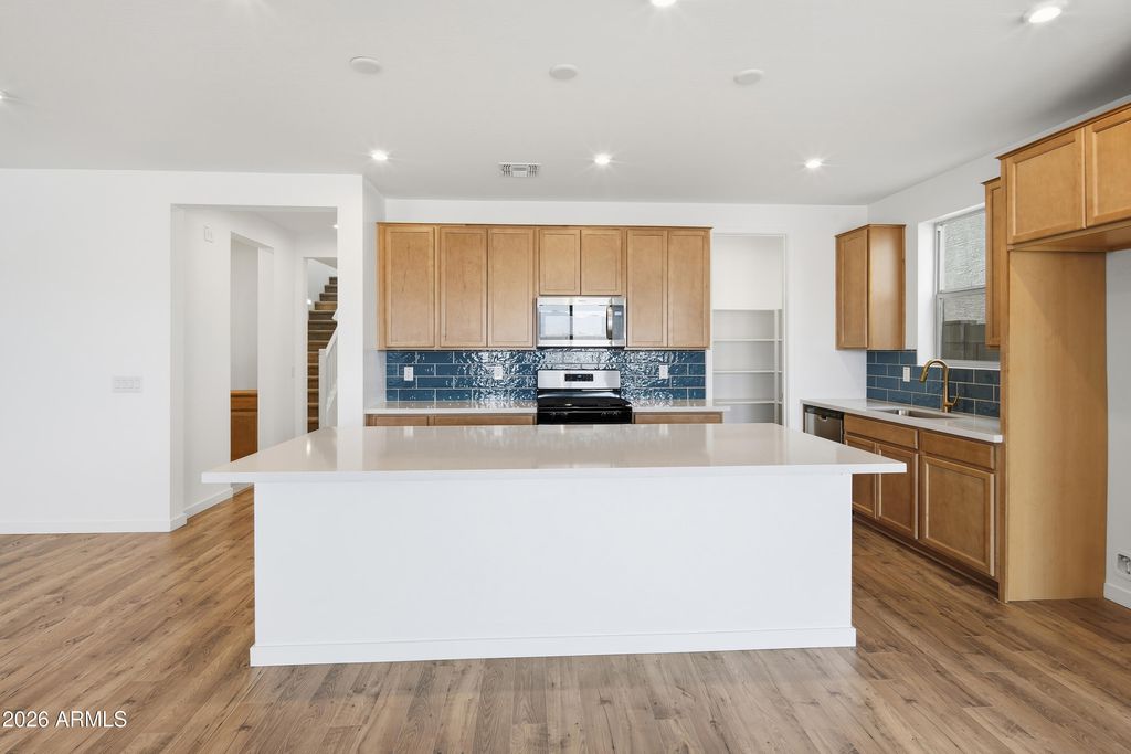 23948 W Carver Drive, Buckeye, AZ 85326 — photo 3