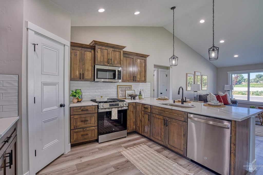 960 Campbell St, Vale, OR 97918 photo 9