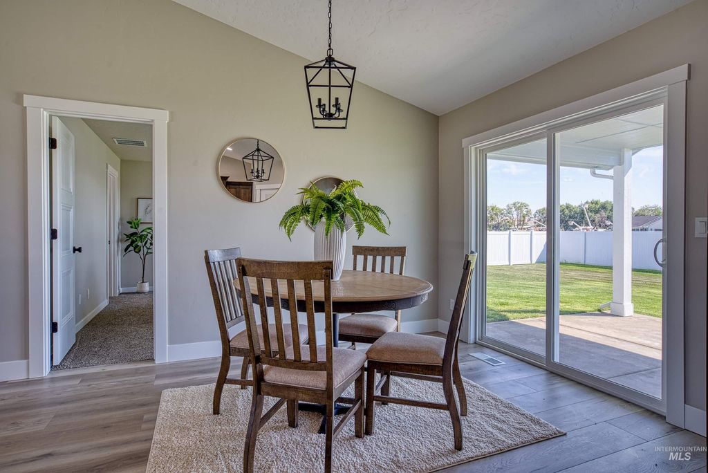 960 Campbell St, Vale, OR 97918 photo 10