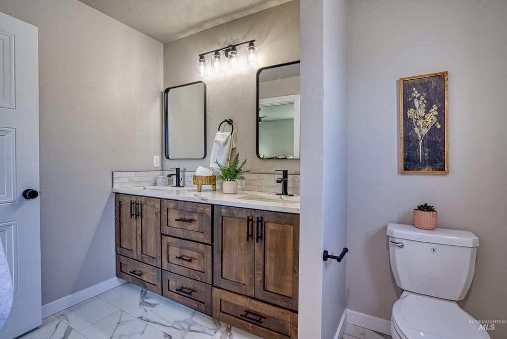 960 Campbell St, Vale, OR 97918 photo 24