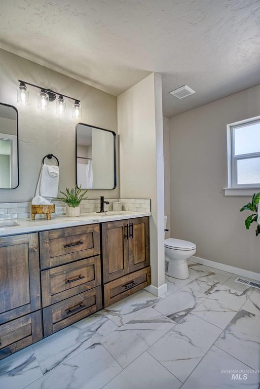 960 Campbell St, Vale, OR 97918 photo 27