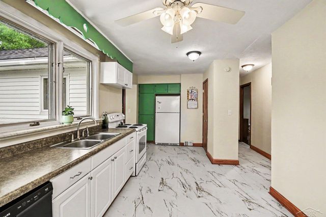 309 E Jeanette Street, Bay City, MI 48706