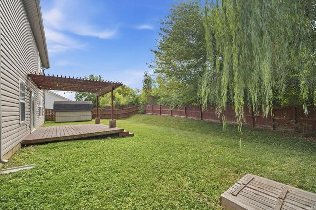 6106 Flintlock Drive, West Lafayette, IN 47906
