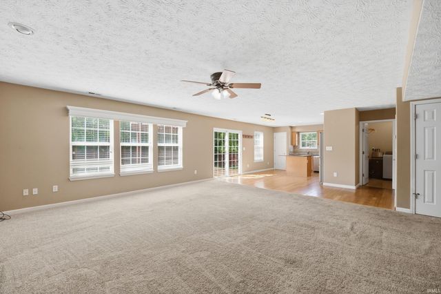 6106 Flintlock Drive, West Lafayette, IN 47906