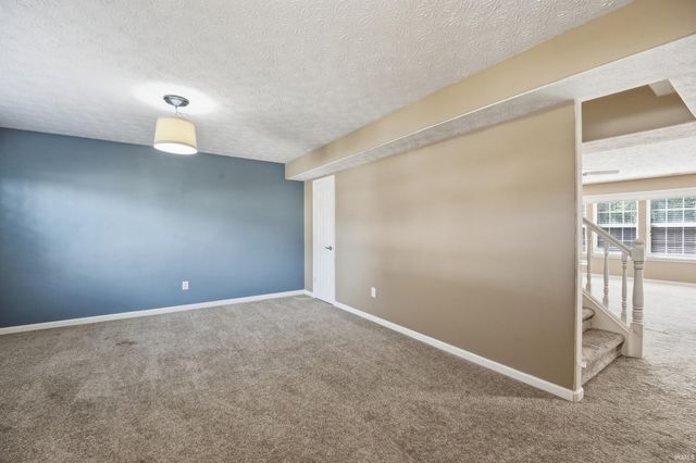 6106 Flintlock Drive, West Lafayette, IN 47906