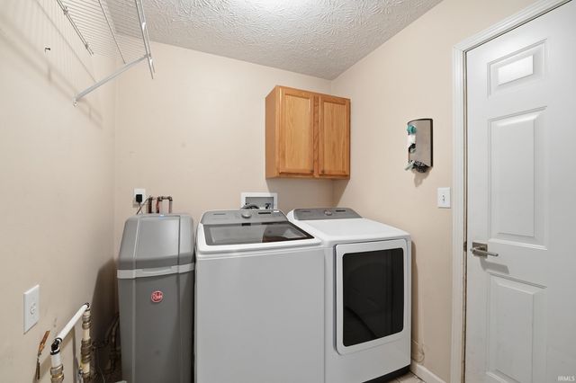 6106 Flintlock Drive, West Lafayette, IN 47906