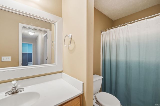 6106 Flintlock Drive, West Lafayette, IN 47906