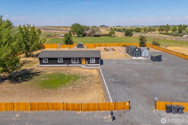 9192 Road 4.8 NE, Moses Lake, WA 98837