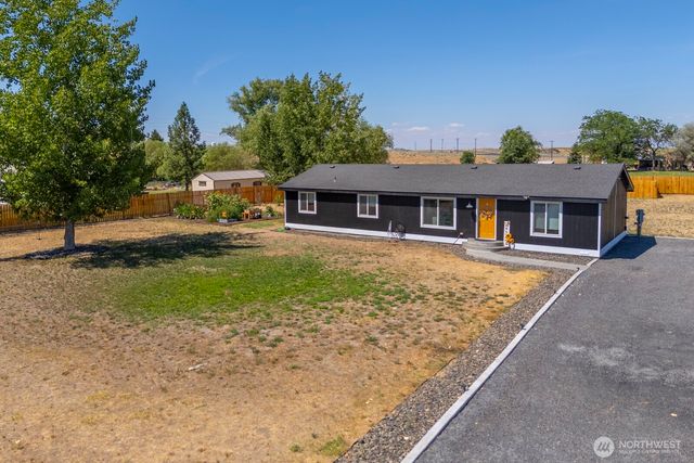 9192 Road 4.8 NE, Moses Lake, WA 98837