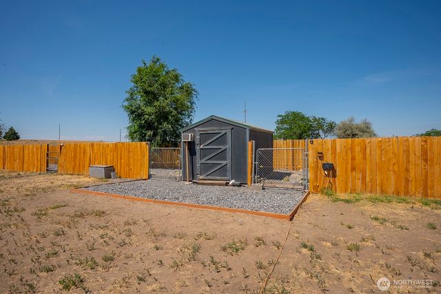 9192 Road 4.8 NE, Moses Lake, WA 98837