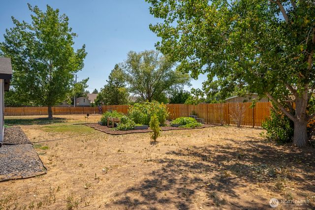 9192 Road 4.8 NE, Moses Lake, WA 98837