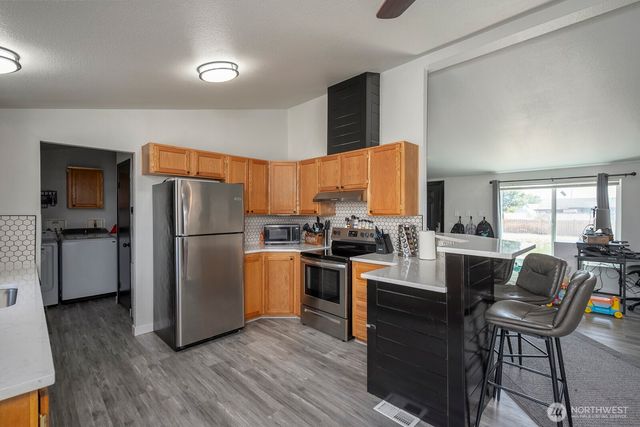 9192 Road 4.8 NE, Moses Lake, WA 98837