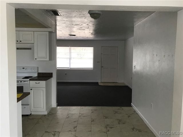 95 S Desoto Street, Beverly Hills, FL 34465