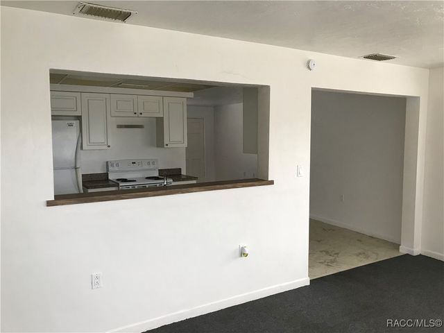 95 S Desoto Street, Beverly Hills, FL 34465