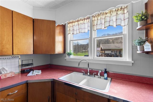 329 Township Road 177, Mingo Junction, OH 43938