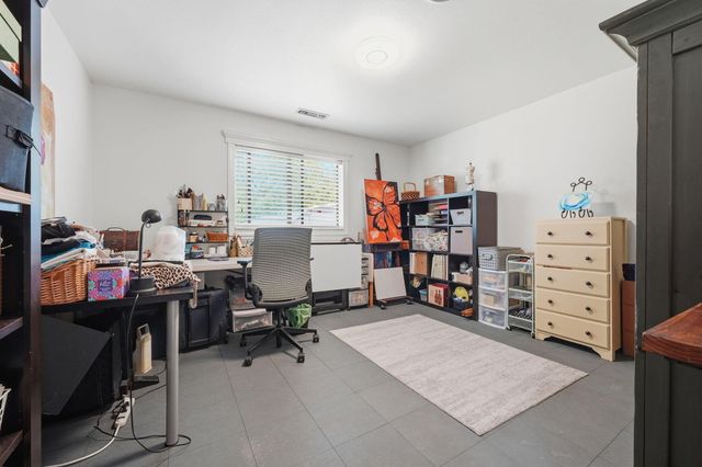 4000 Meander Drive, Redding, CA 96001