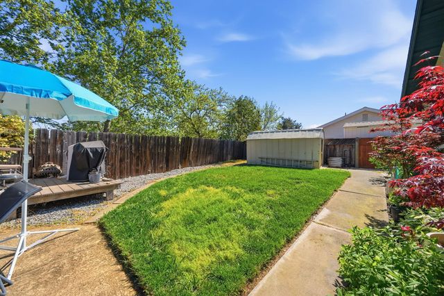 4000 Meander Drive, Redding, CA 96001