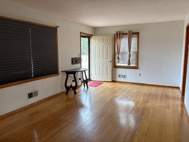 4970 FLORIST RD, Roanoke, VA 24012