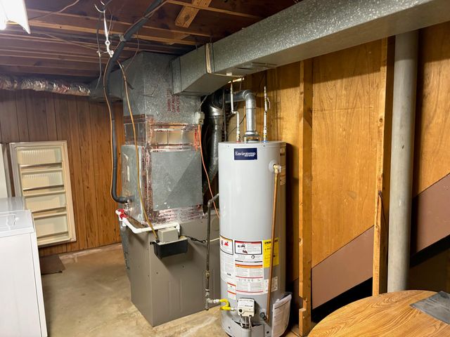 4970 FLORIST RD, Roanoke, VA 24012