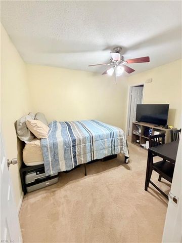 1914 Woodgate ARCH, Chesapeake, VA 23320