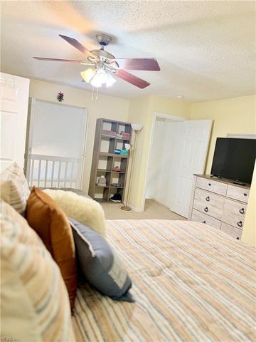 1914 Woodgate ARCH, Chesapeake, VA 23320