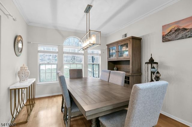 9 Hartley Ln, Bernards Twp., NJ 07920