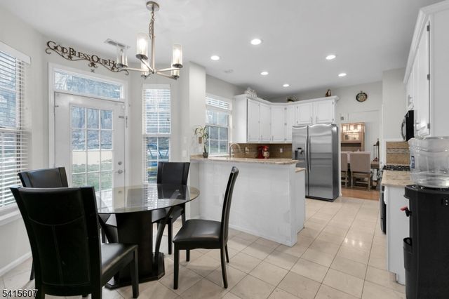 9 Hartley Ln, Bernards Twp., NJ 07920