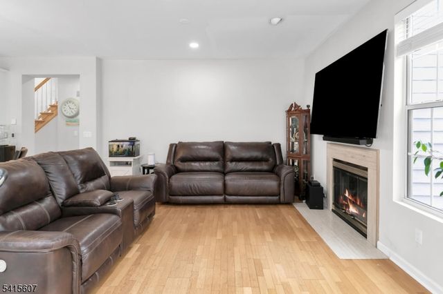 9 Hartley Ln, Bernards Twp., NJ 07920