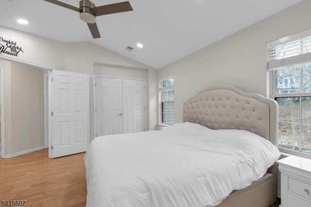 9 Hartley Ln, Bernards Twp., NJ 07920