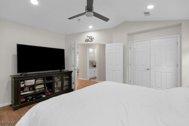 9 Hartley Ln, Bernards Twp., NJ 07920