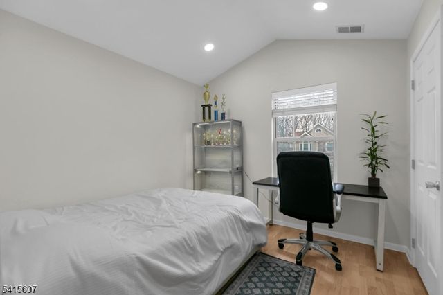 9 Hartley Ln, Bernards Twp., NJ 07920