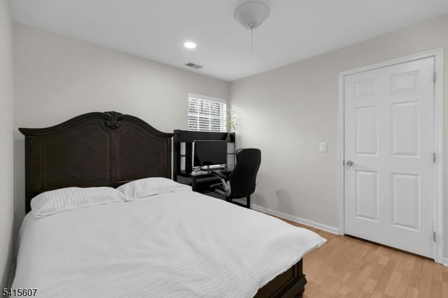 9 Hartley Ln, Bernards Twp., NJ 07920