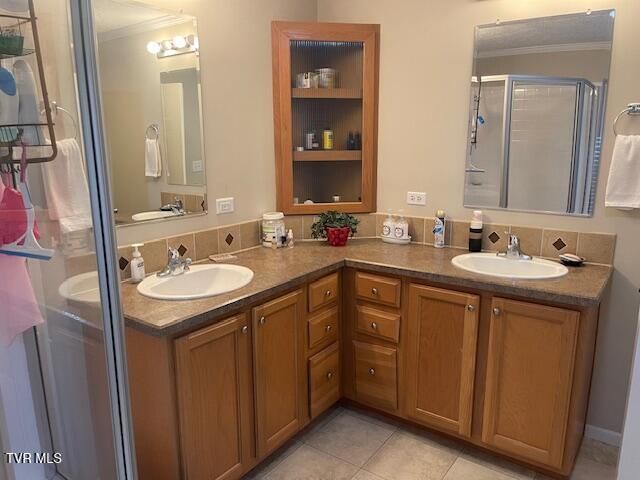 2169 Rice Creek Road, Flag Pond, TN 37657