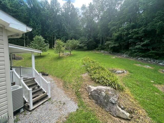 2169 Rice Creek Road, Flag Pond, TN 37657