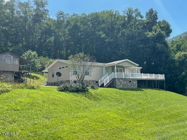 2169 Rice Creek Road, Flag Pond, TN 37657