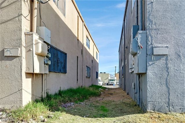 1300 North 22nd Street, Las Vegas, NV 89101