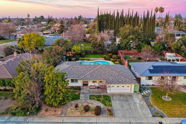 6605 Penney Way, Carmichael, CA 95608