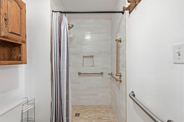 6605 Penney Way, Carmichael, CA 95608