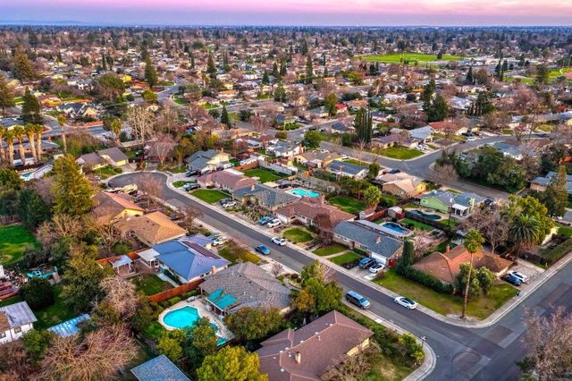 6605 Penney Way, Carmichael, CA 95608