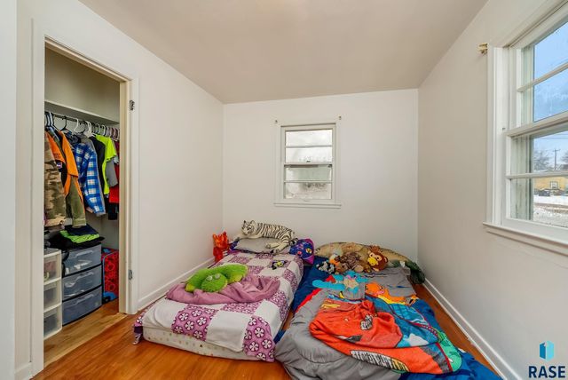 1715 E Mulberry St Street, Sioux Falls, SD 57103