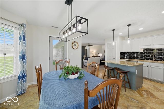 1816 Acorn Road, Franklin, IN 46131