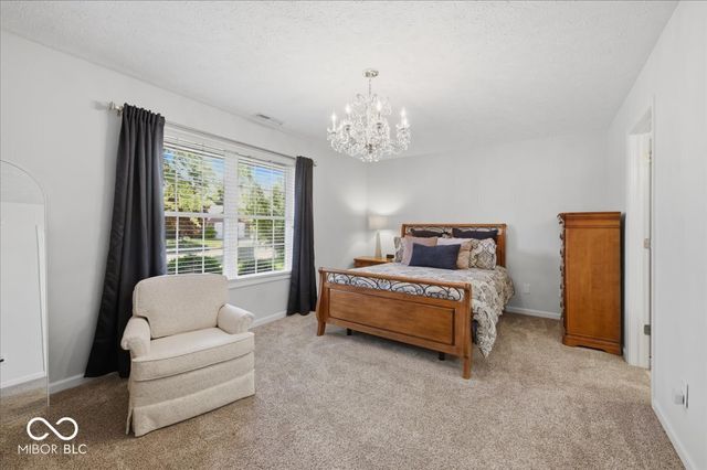 1816 Acorn Road, Franklin, IN 46131
