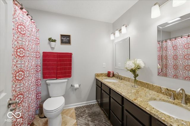 1816 Acorn Road, Franklin, IN 46131