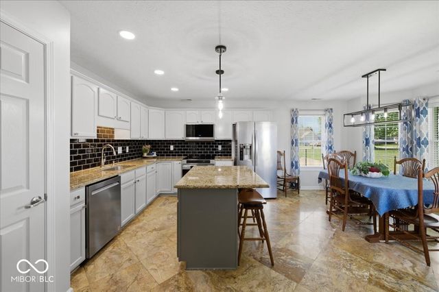 1816 Acorn Road, Franklin, IN 46131
