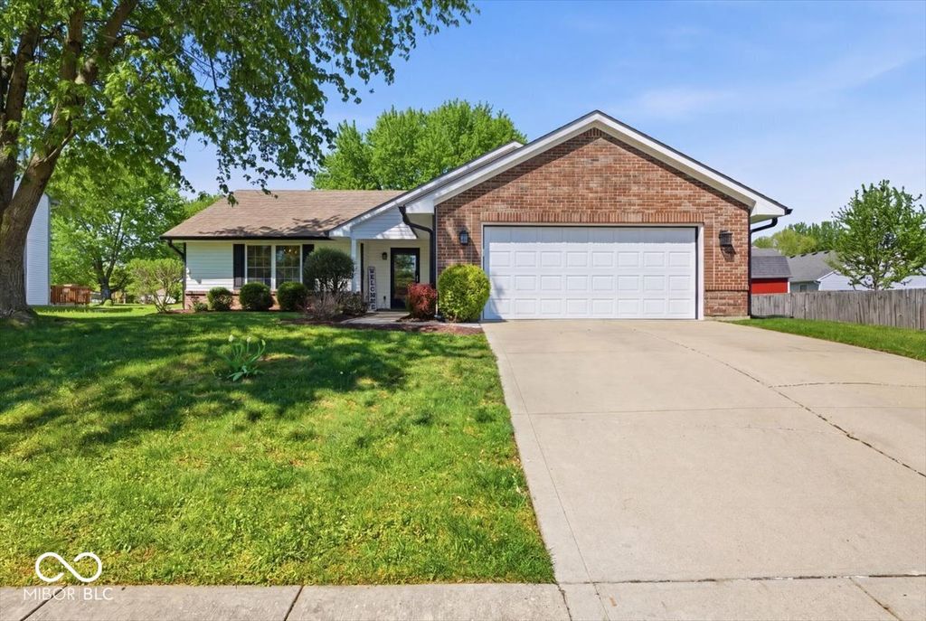 1816 Acorn Road, Franklin, IN 46131