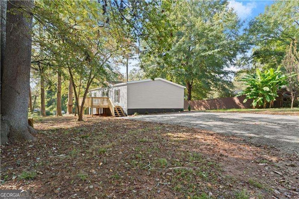 470 Gold Hill Drive SE, Acworth, GA 30102 — exterior